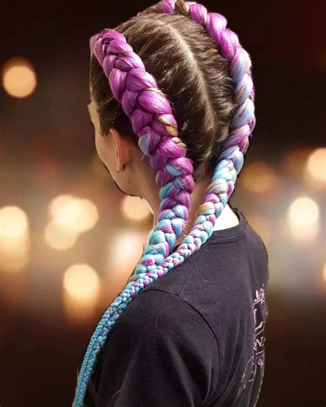 7 Stunning Mexican Braids Hairstyles That Will Turn Heads